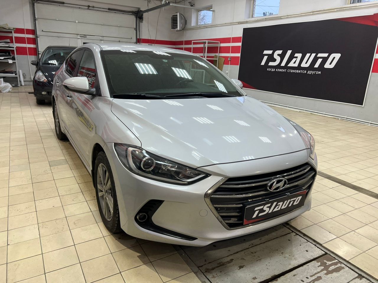 Шумоизоляция Hyundai Elantra 6 в Алматы