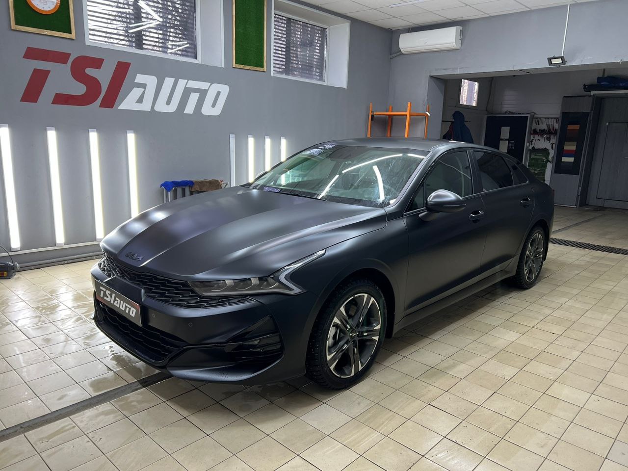 Шумоизоляция Kia K5 в Алматы