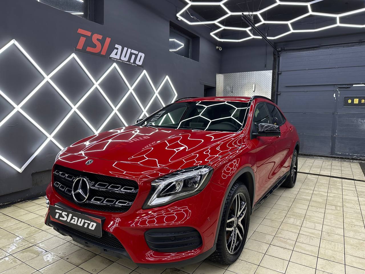 Химчистка Mercedes GLA в Алматы
