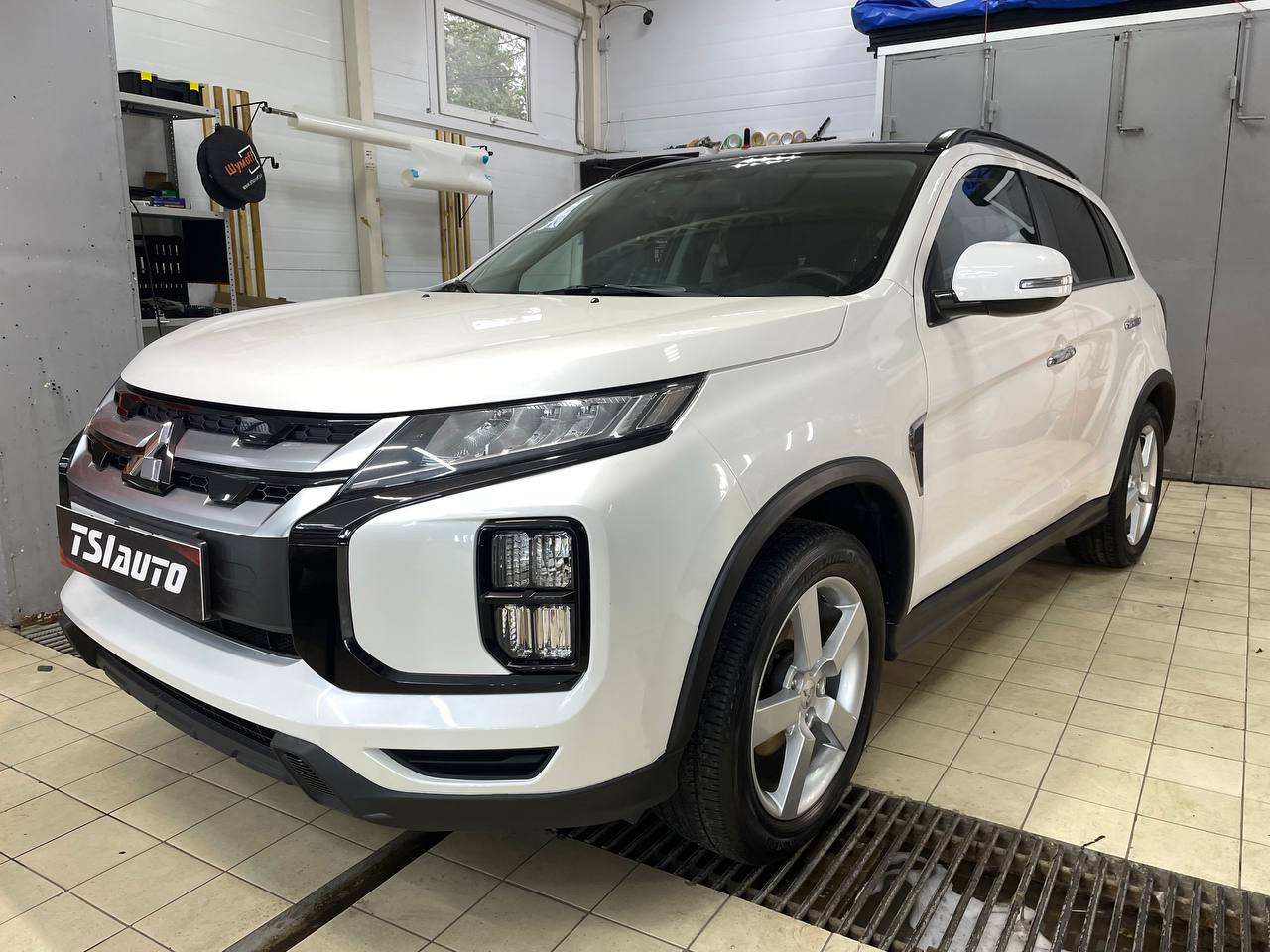 Шумоизоляция Mitsubishi ASX в Алматы