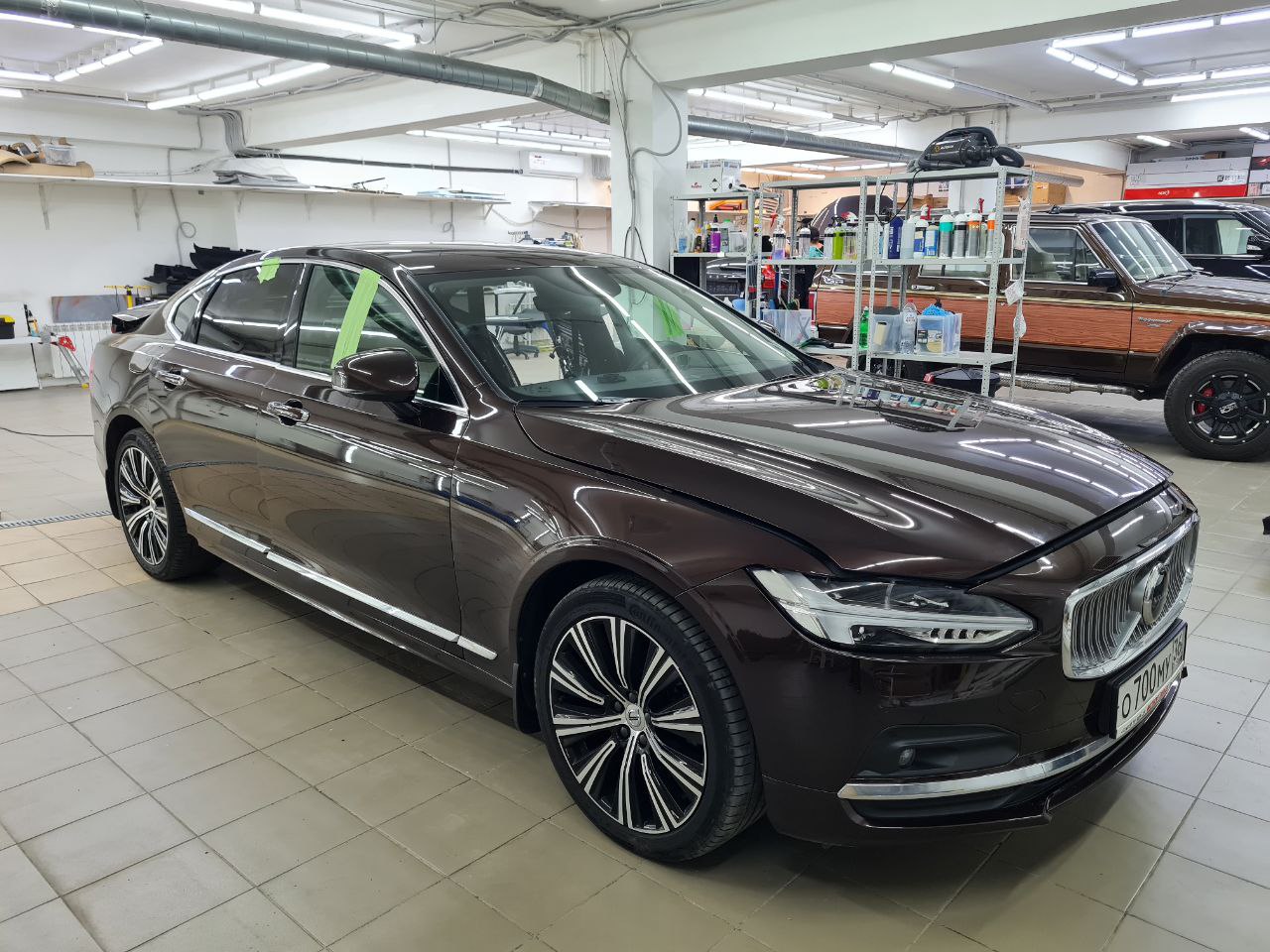Шумоизоляция Volvo S90 в Алматы